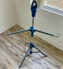 Hangaway - Hang And Store