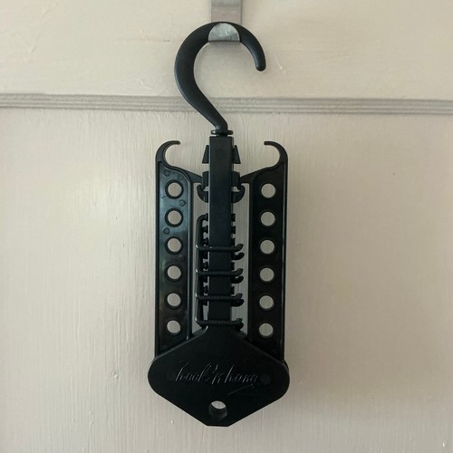 Euc hook hang - euc, clothing