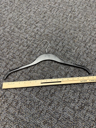 Clothes hanger 131 - hanger,